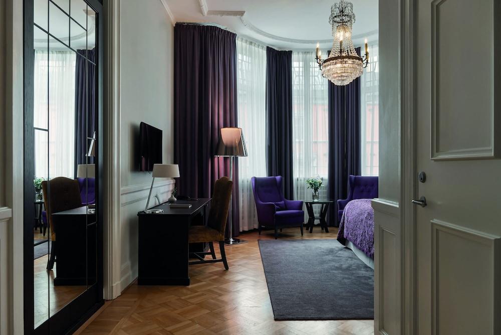 Elite Savoy 4*